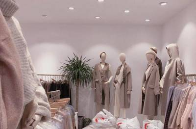 廣州UUS網(wǎng)紅服裝市場的真實面貌 服裝輔料銷售內(nèi)幕揭秘